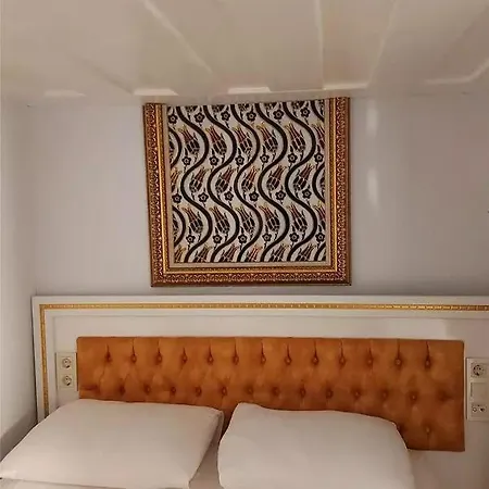 Budakzade Konagi 1841 Hotel *